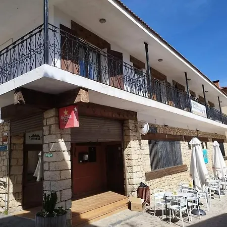 Hostal Muela De San Juan *